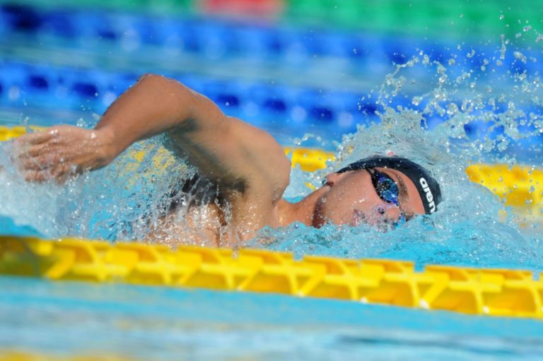 Caivano, 100 ragazzi a nuoto gratis. Ecco i termini per la presentazione della domanda