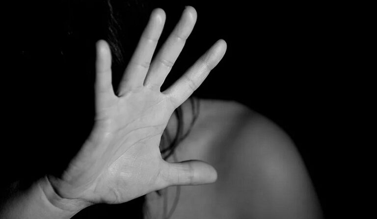 Condannato un 46enne di Caivano per minacce e violenza ai danni della moglie